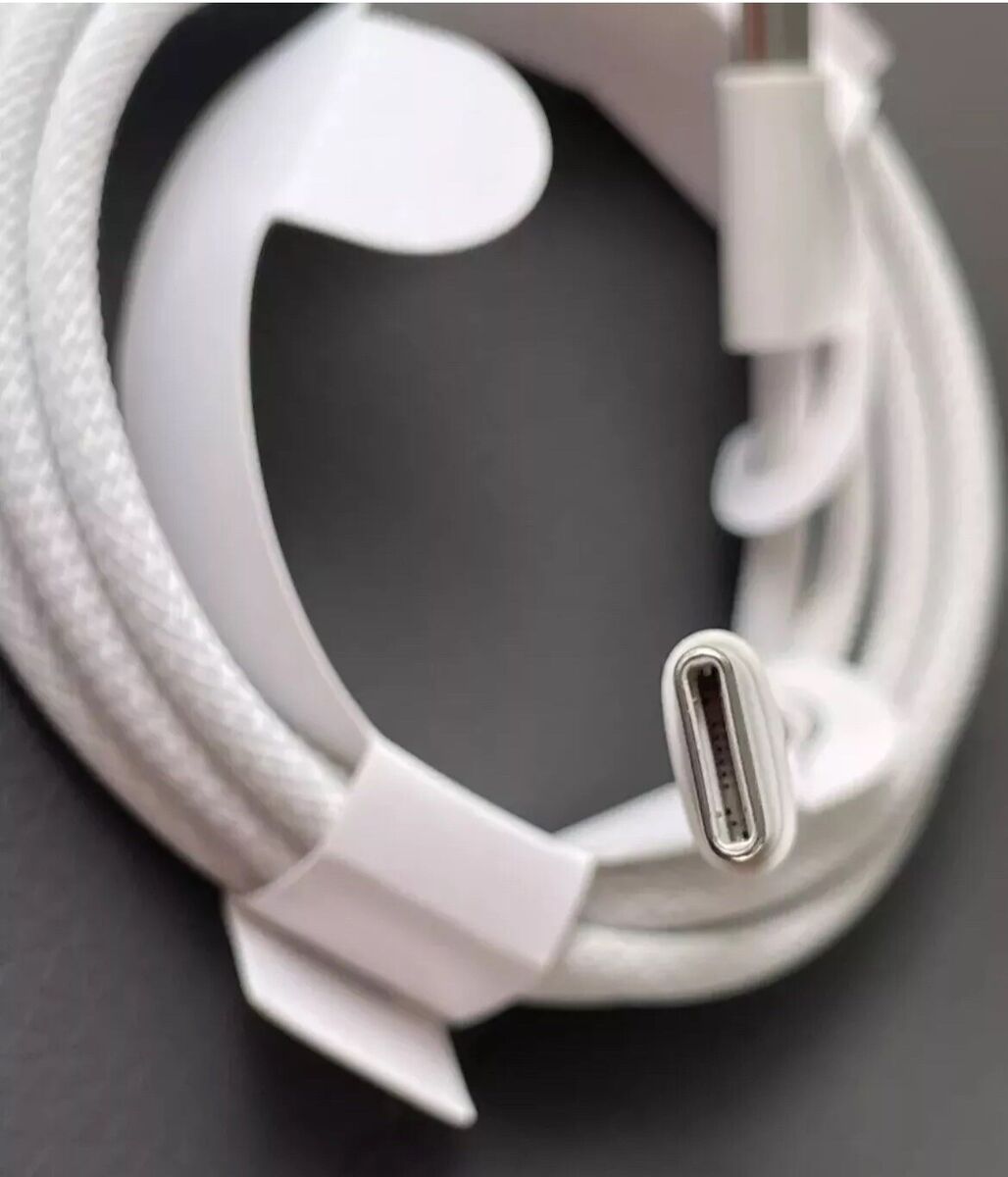 Thunderbolt Charging Cable Type C