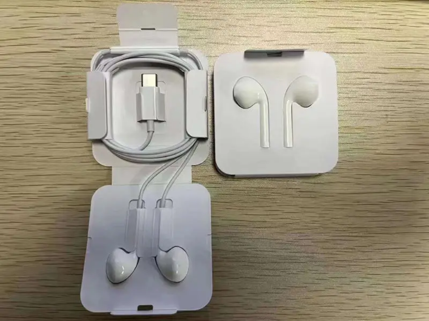 Wired Earpods